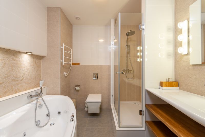 a cozy bathroom